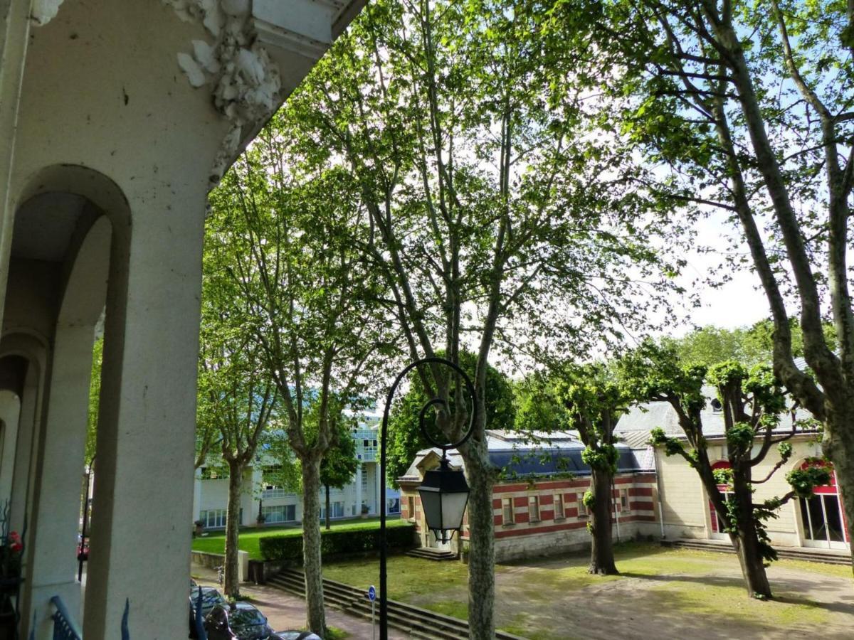 Appartement Elegant Et Confortable Au Coeur De Vichy, Pres De L'Opera Et Des Parcs Napoleon III - Fr-1-489-303 المظهر الخارجي الصورة